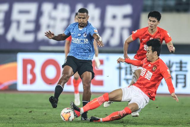 欧罗巴夺冠赔率：曼联领跑缩水 热刺降至1赔2